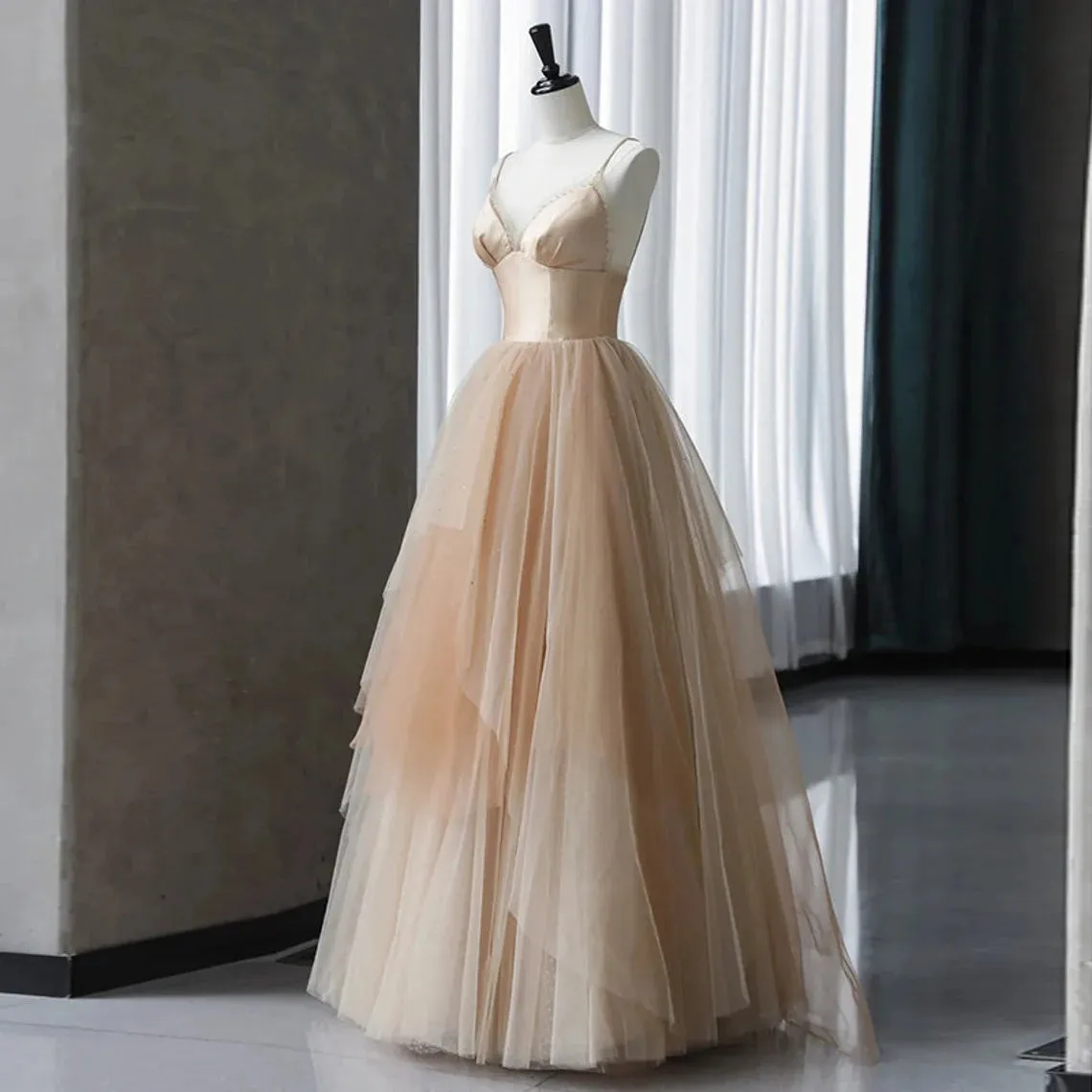Champagne Tulle Gradient Tulle Straps Long Evening Dress Charming Formal Gown