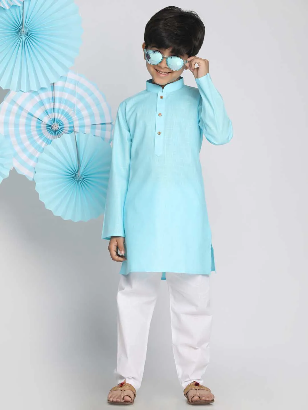 Jashvi Boys Aqua And White Kurta Pyjama Set