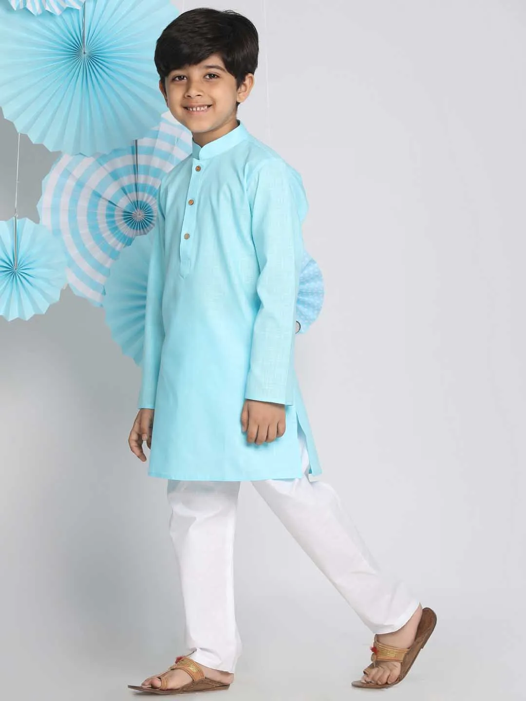 Jashvi Boys Aqua And White Kurta Pyjama Set