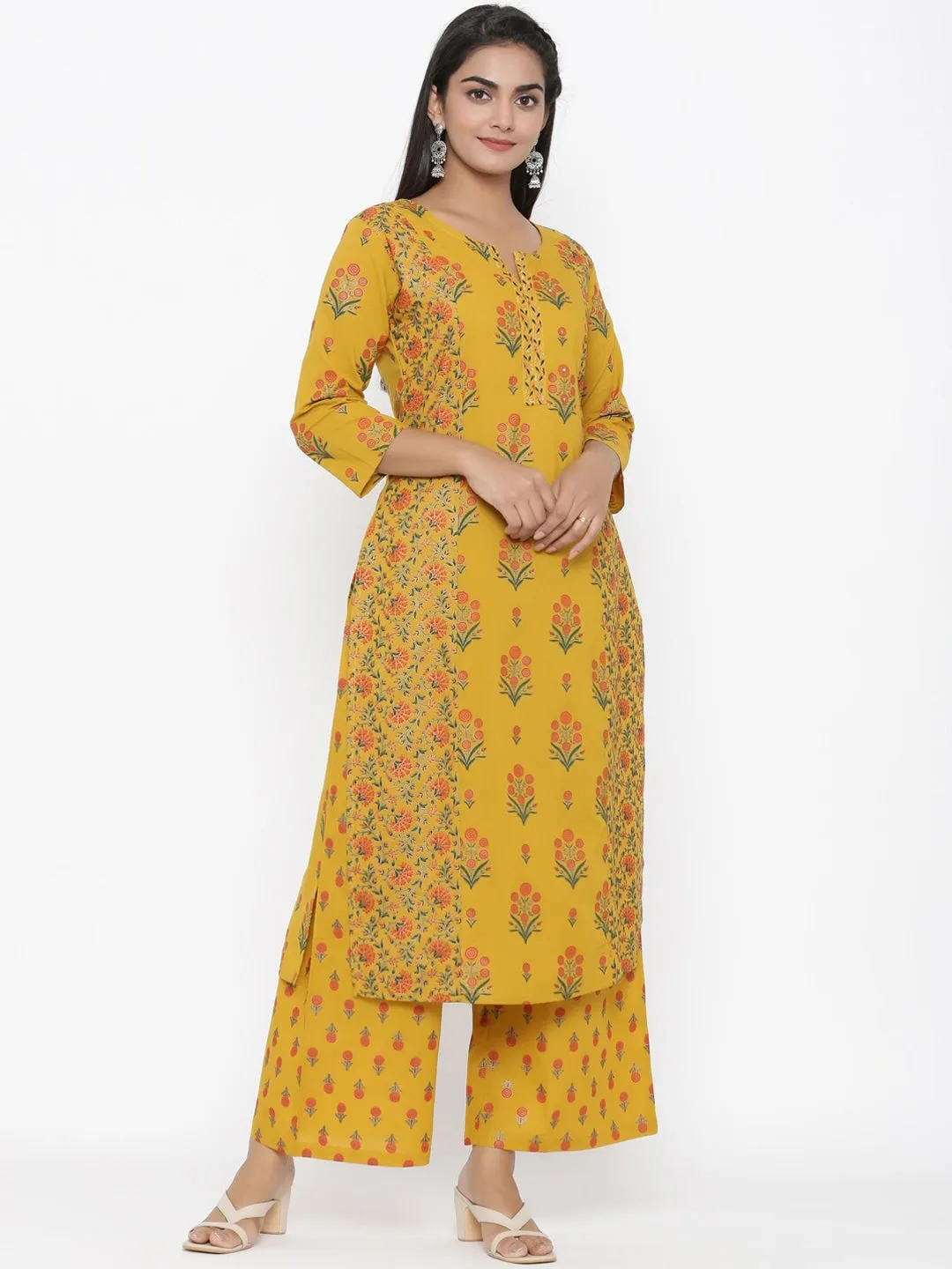 Women Mustard Printed Kurta Set